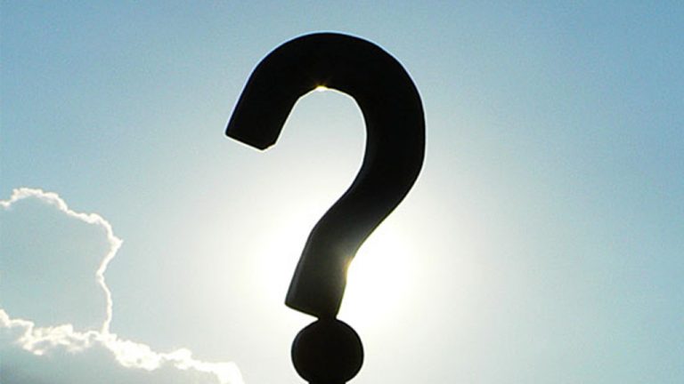 CÓMO ELEGIR UN DISPOSITIVO DE SEGUIMIENTO DE VEHÍCULOS GPS