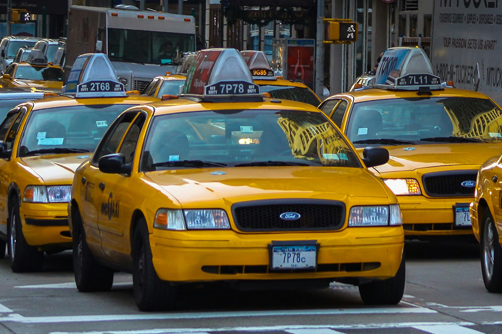 Taxi Fleet management Vehicle Tracking Solution by TOPFLYtech