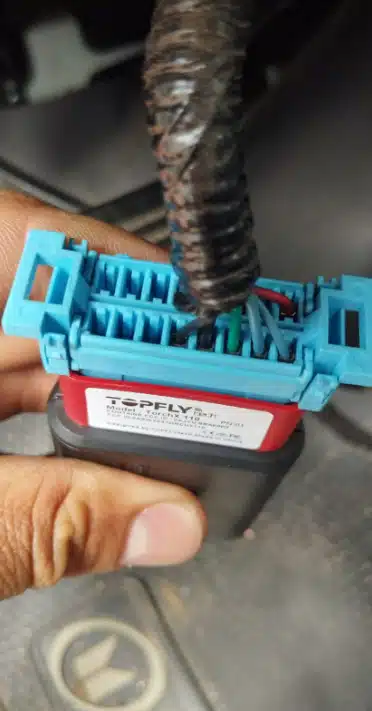 OBD1 vs OBD2, installing TorchX on OBD2 port, plug and play