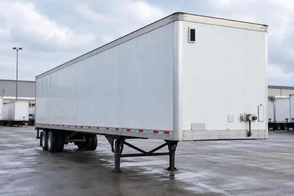 Solar-powered GPS asset tracker SolarX 120 installed on a detached trailer